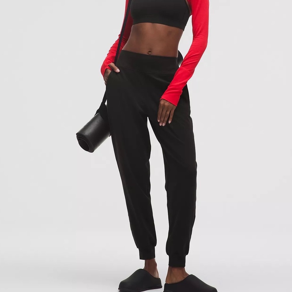 Lululemon Align Jogger Women Size 2 Black High Rise Yoga Activewear Workout